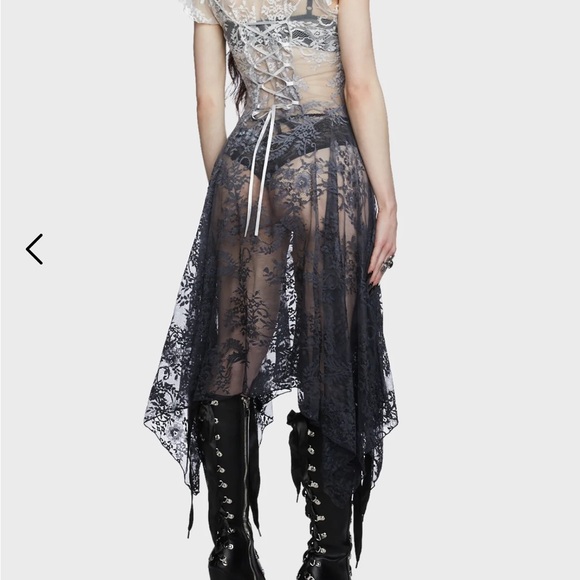 NWT beautiful willow dolls kill dress. Sold out - Picture 5 of 11